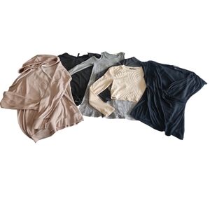 Assorted Women's Medium Tops Collection